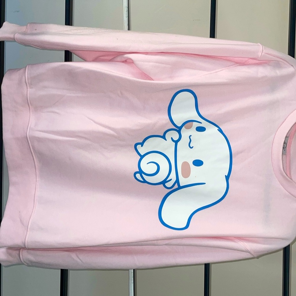 Cinnamonroll character crew neck sweatshirt